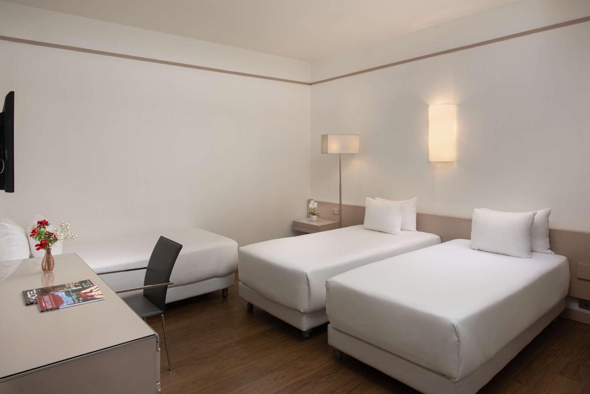 Deluxe Triple Room,1746824164:JPEG